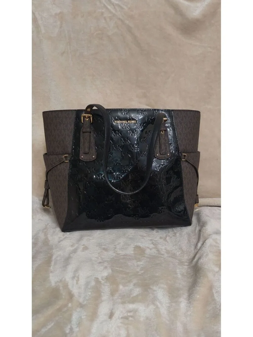 48. Michael Kors Voyager East/West Tote